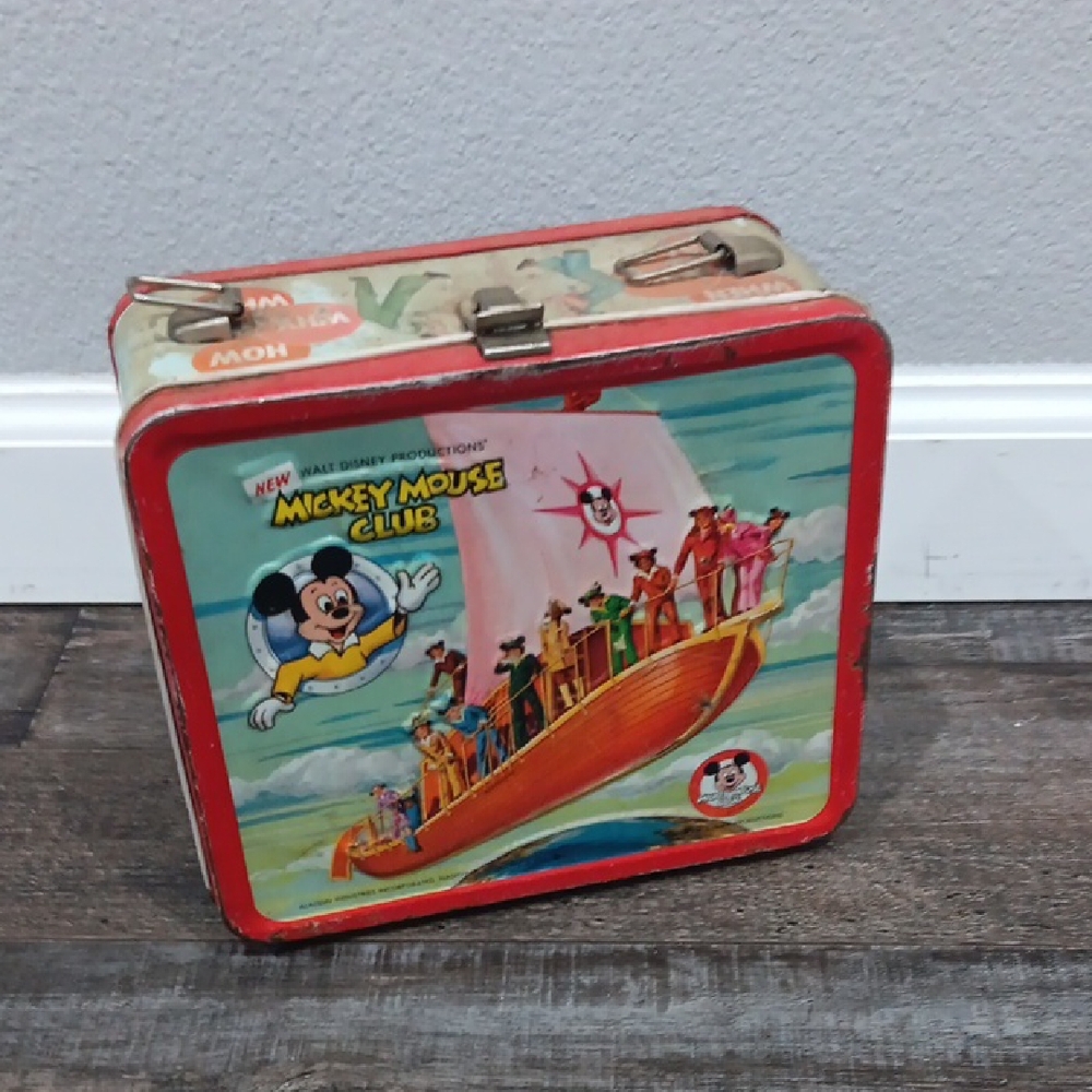 Vintage Disney Lunch Box
